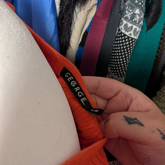 George Vibrant Orange Sleeveless Top - Picture 3 of 3